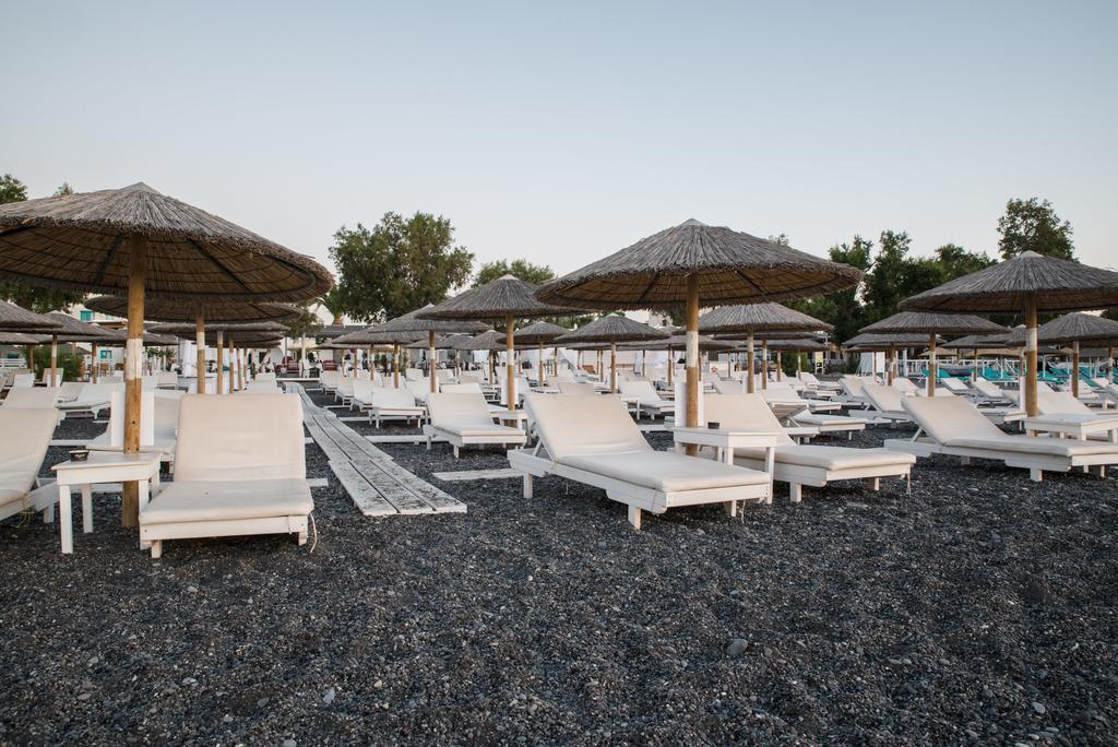 Beach Boutique Hotel Kamári Eksteriør bilde